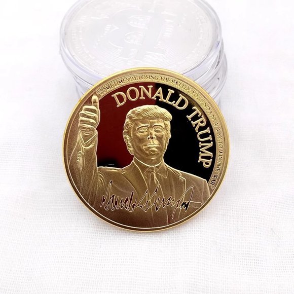 Donald Trump Gold Plated Collector Coin - Picture 1 of 3
